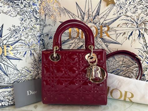 dior cherry red